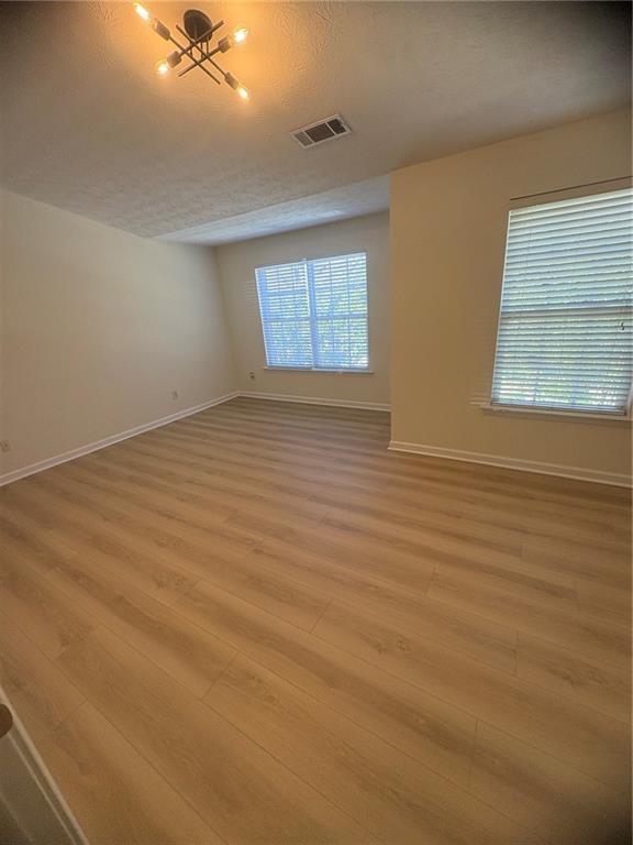 Building Photo - 3880 Grovemont Pl