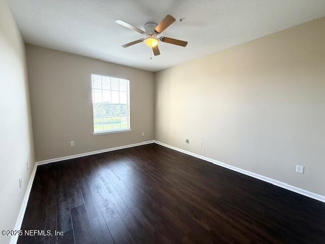 Building Photo - 7801 Point Meadows Dr