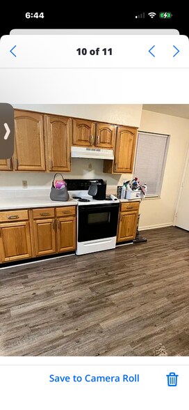 Building Photo - 204 Cherry Ln