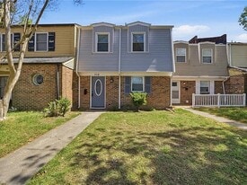 Building Photo - 712 White Hall Ln