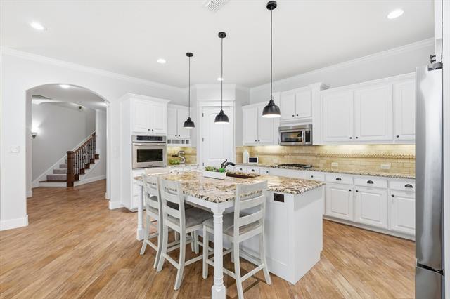 Building Photo - 516 Hearth Terrace