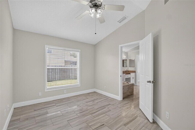 Building Photo - 1434 Hatcher Loop Dr