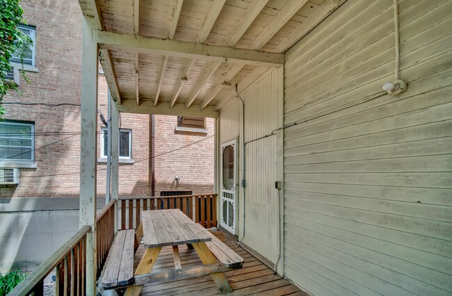 Building Photo - 2036 Sherman Ave