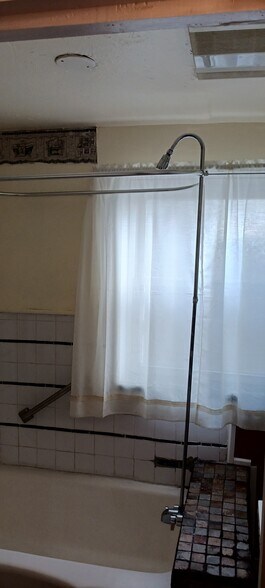 Building Photo - 1311 General Ogden St