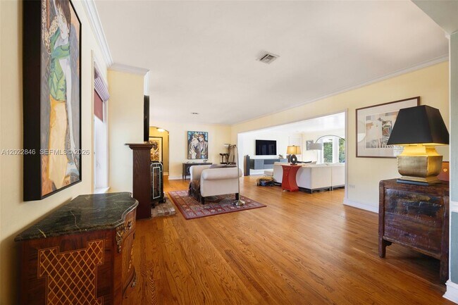 Building Photo - 7290 SW 77th Terrace