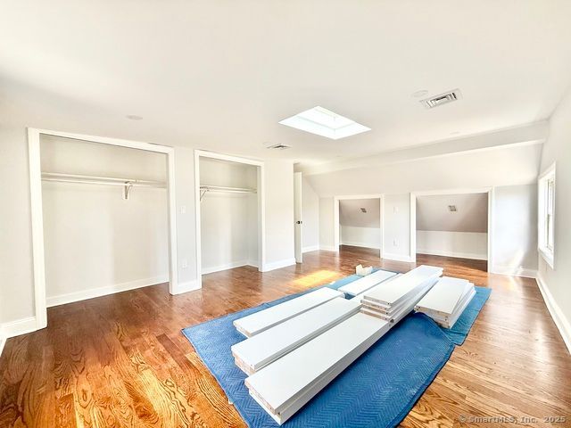Building Photo - 40 E Pasadena Pl