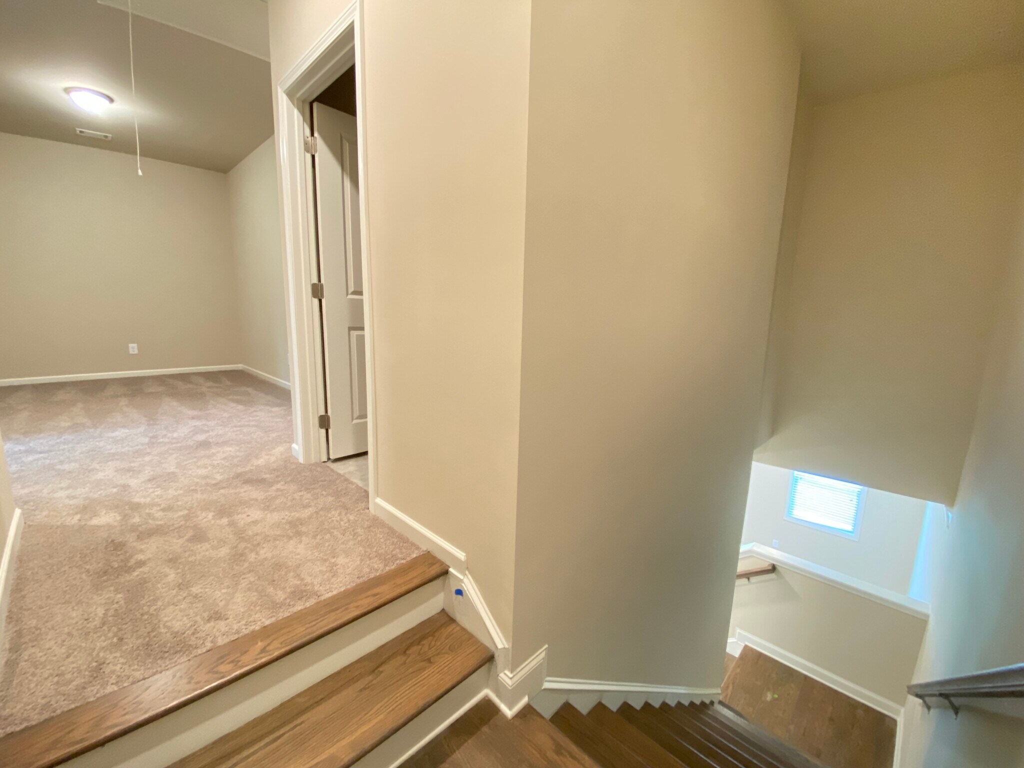 Building Photo - 2844 Weyhill Trl
