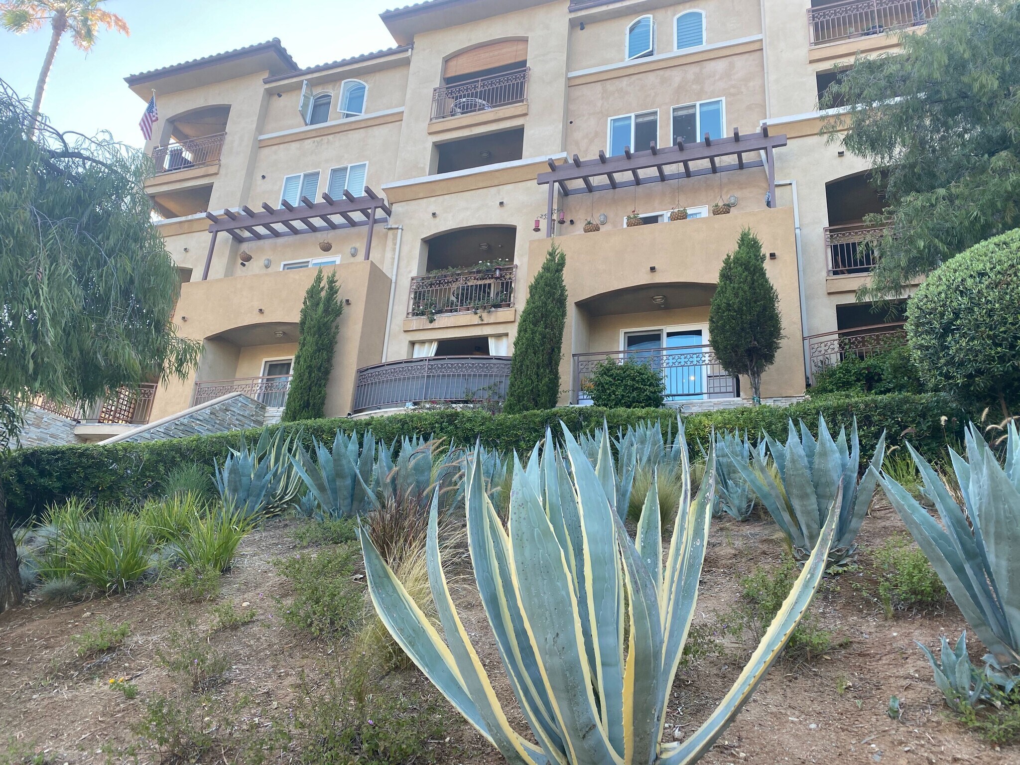 Exterior - 6221 Monterey Rd