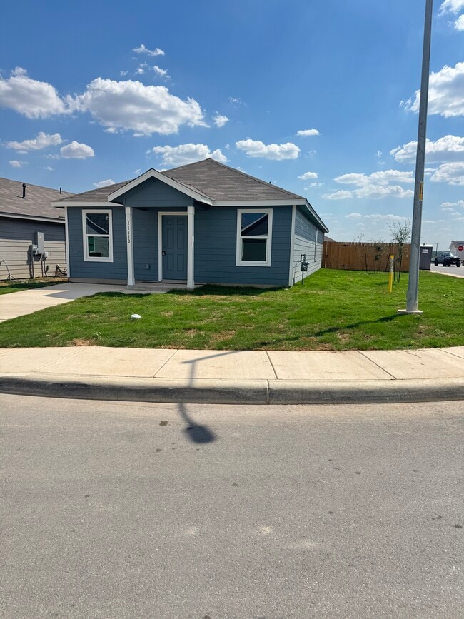 Building Photo - 11510 Field Briar