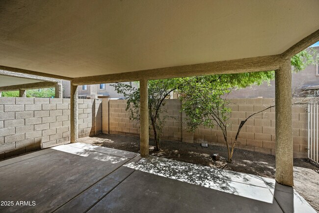 Building Photo - 15679 N 29th St