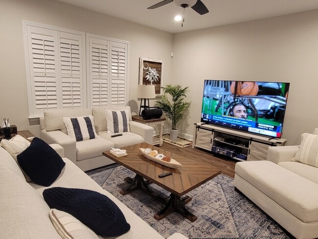 Building Photo - 1209 Salty Hammock Ct