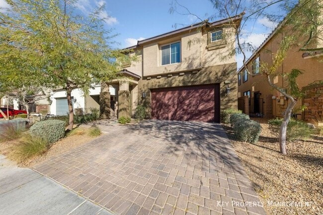 Building Photo - 2324 Mundare-