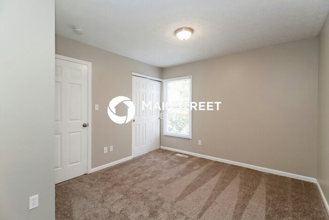 Building Photo - 4509 Fallen Apple Ln