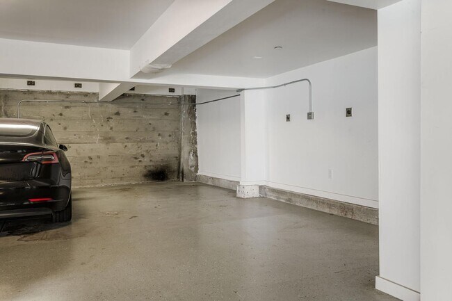 Building Photo - 900 Filbert St
