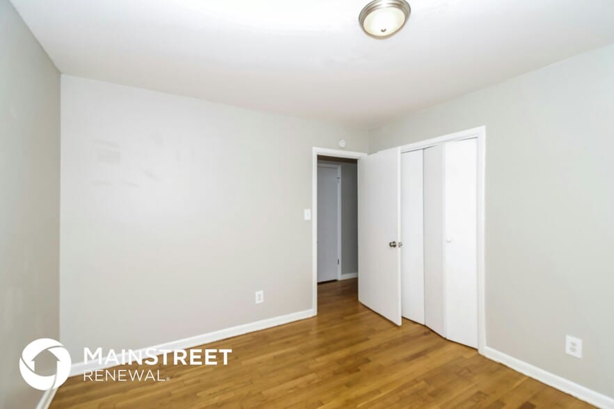 Building Photo - 2693 Stoneview Terrace