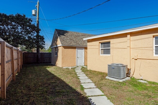 Building Photo - 120th Street