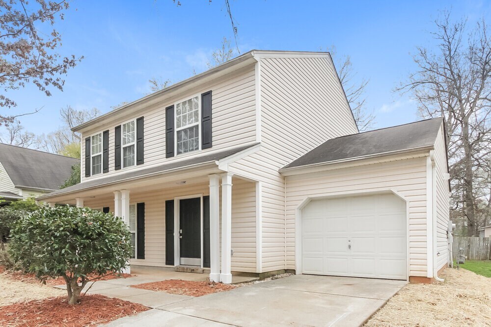 Building Photo - 211 Winding Canyon Dr