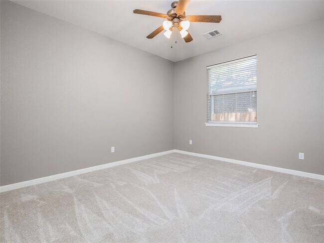 Building Photo - 15620 Echo Hills Dr