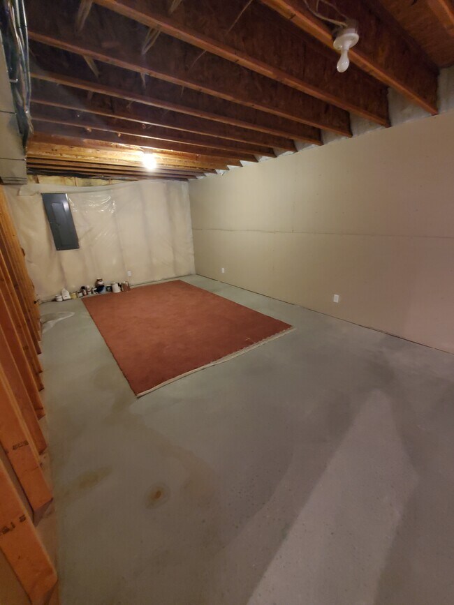 Building Photo - 920 Summerset Ct