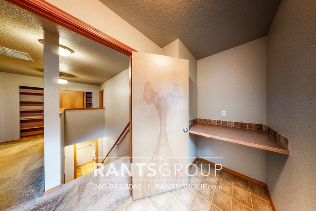 Building Photo - Great Home In Lacey