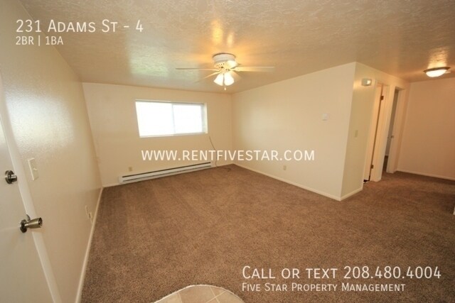 Building Photo - 231 Adams St