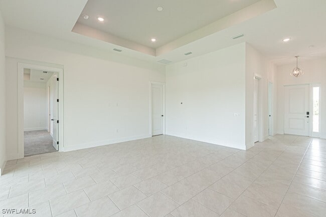 Building Photo - 420 NW 18th Pl