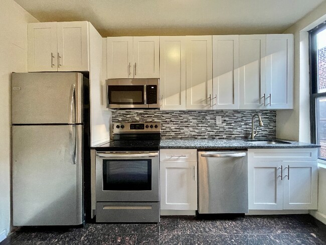 Building Photo - 540 W 136TH St