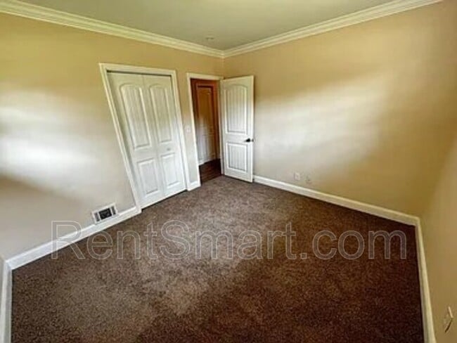 Primary Photo - 111 Lehigh Ave