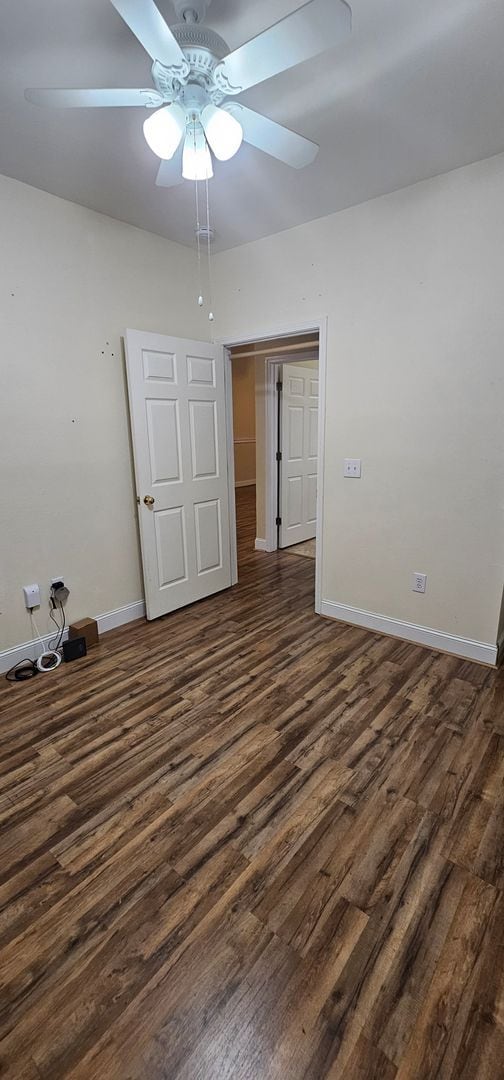 Building Photo - River Oaks Community