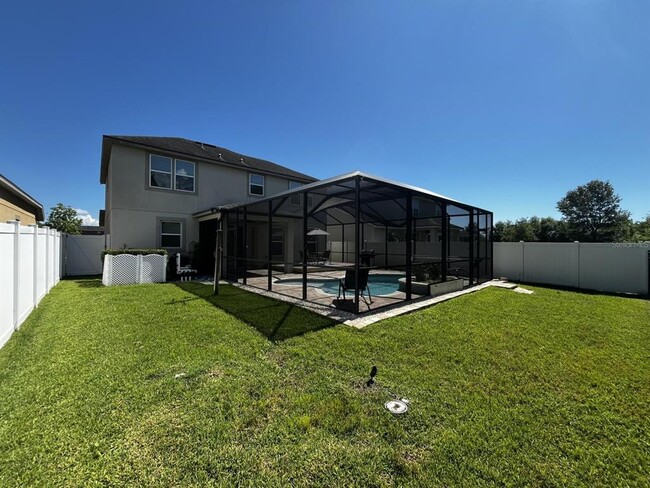 Building Photo - 12330 Streambed Dr