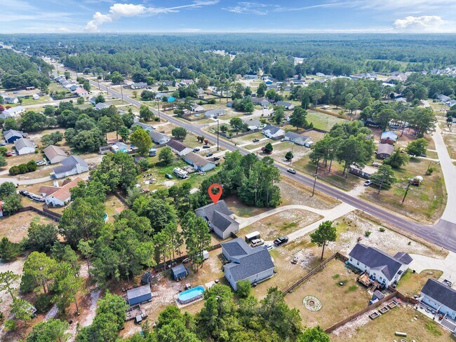 Building Photo - 477 Sand Ridge Rd