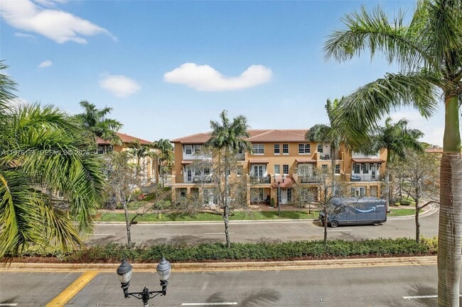 Building Photo - 1036 SW 147th Ave