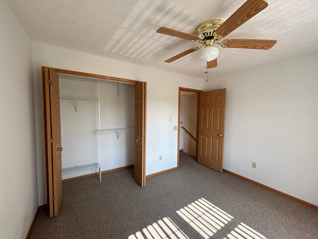 Building Photo - 651 Sturbridge Dr
