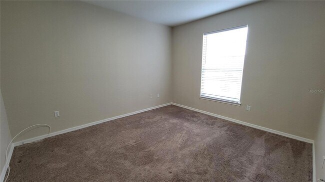 Building Photo - 3702 Palm Desert Ln