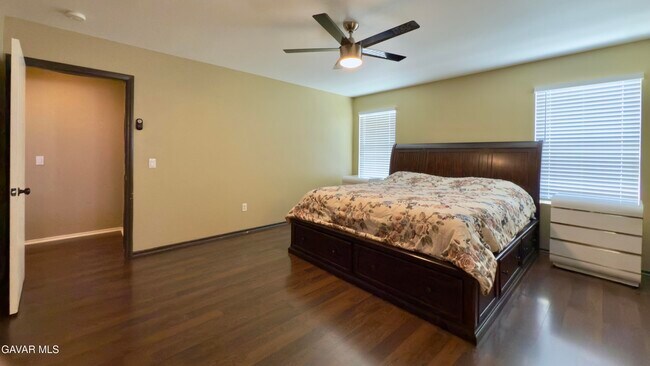 Building Photo - 2234 Avenida del Mar