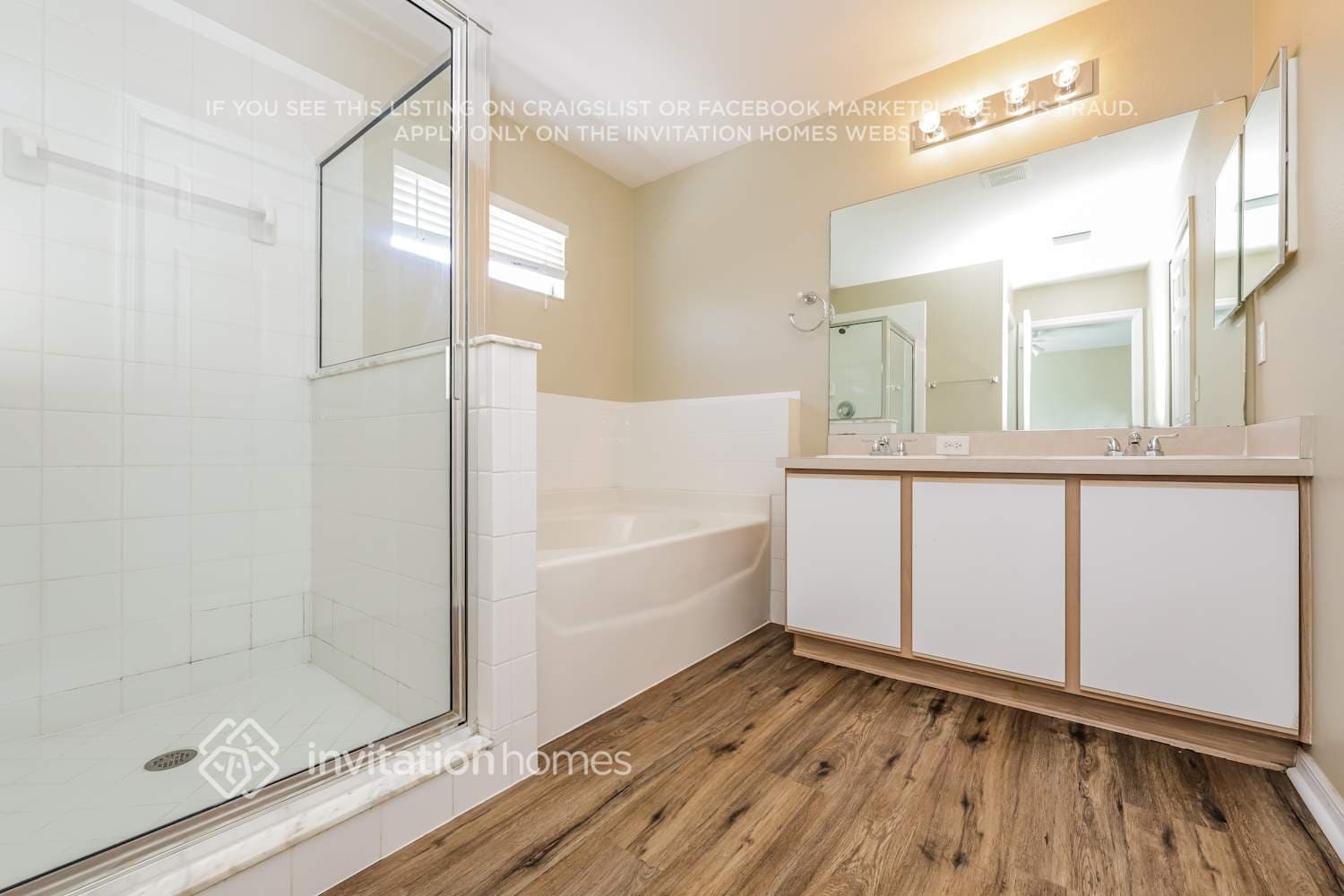 Building Photo - 27144 La Jolla Way