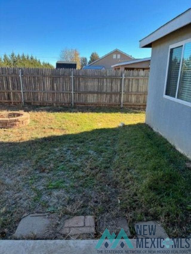 Building Photo - 2104 Hali Ln