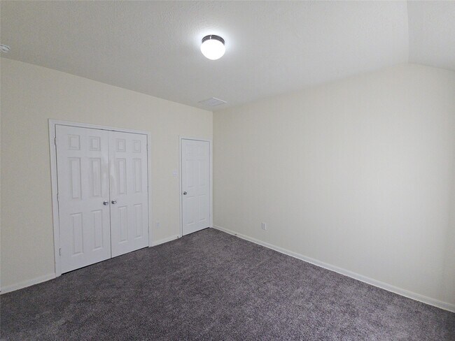 Building Photo - 11722 Wren Crossing Dr