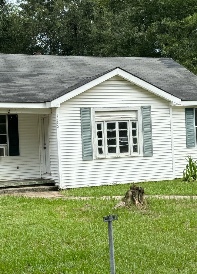 Primary Photo - Main Street - Bogalusa