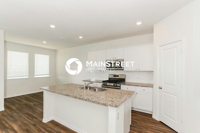 Building Photo - 4 Bedroom Pet-Friendly Home in HASLET, TX with Main Street Renewal