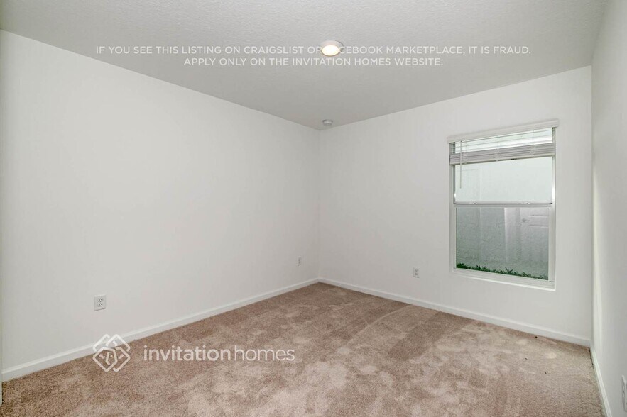 Building Photo - 1400 Diablo Cir SW