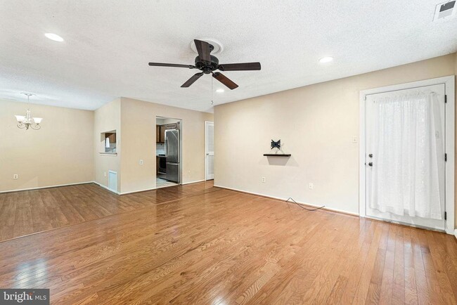 Building Photo - 4807 Aberdeen Dr