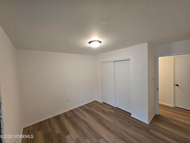 Building Photo - 218 Medford Ct