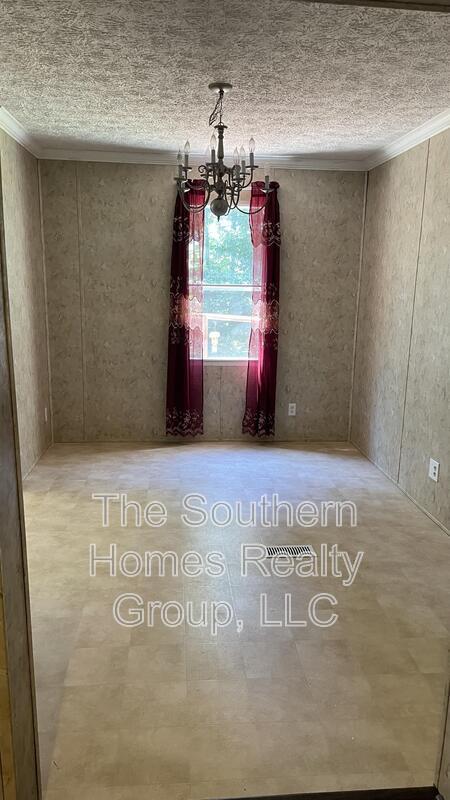 Building Photo - 180 Co Rd 408
