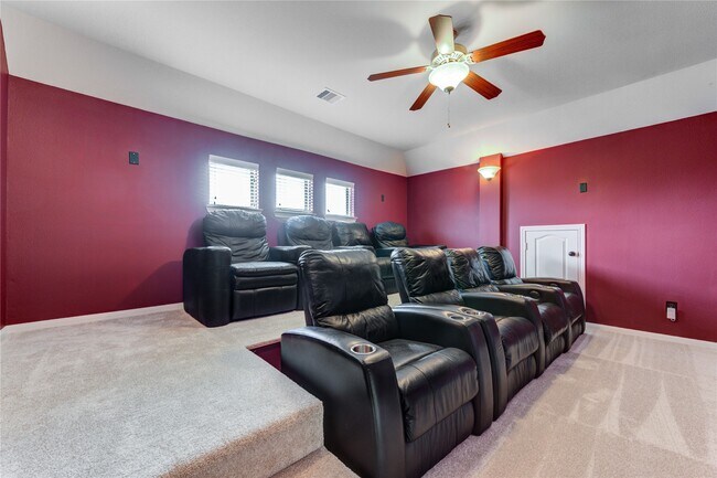 Building Photo - 1335 Altavilla Ln