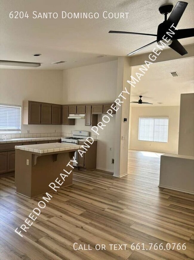 Building Photo - 6204 Santo Domingo Ct