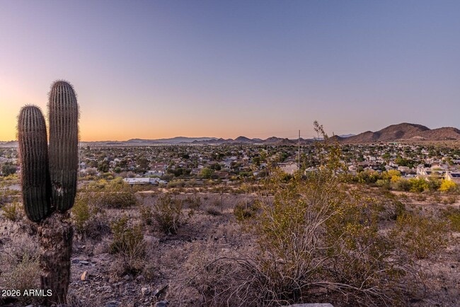 Building Photo - 18425 N 14th St