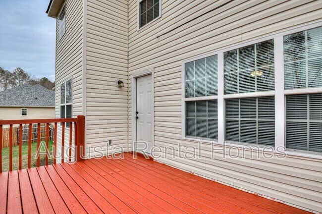 Building Photo - 4866 Orchard Hill Dr