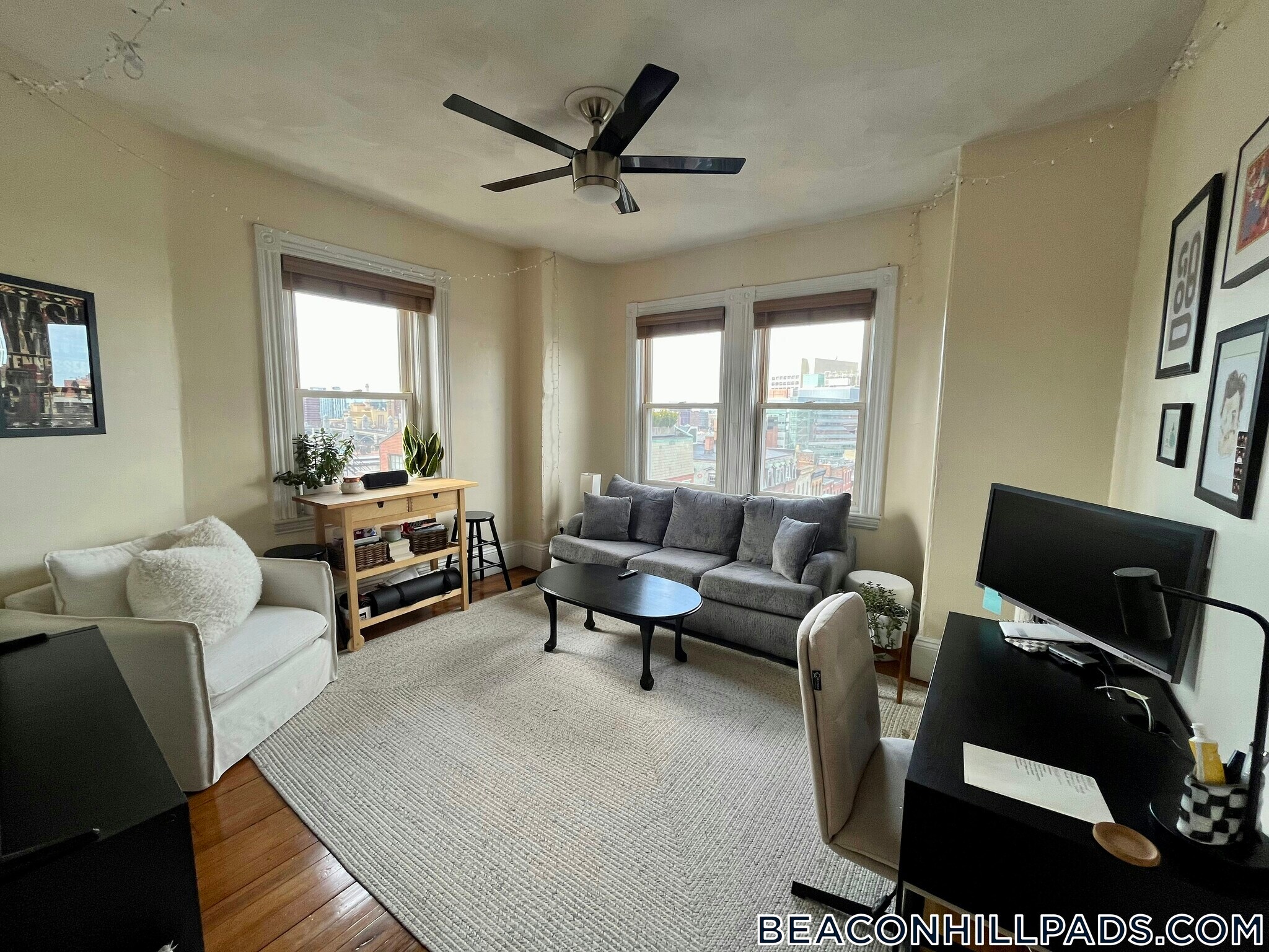 Building Photo - 108 Myrtle St