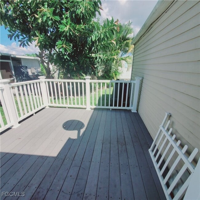 Building Photo - 26222 Earl Rd